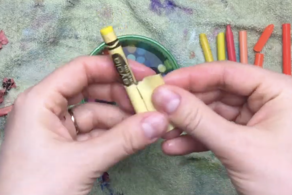 Melted Crayon Pop Art Tutorial